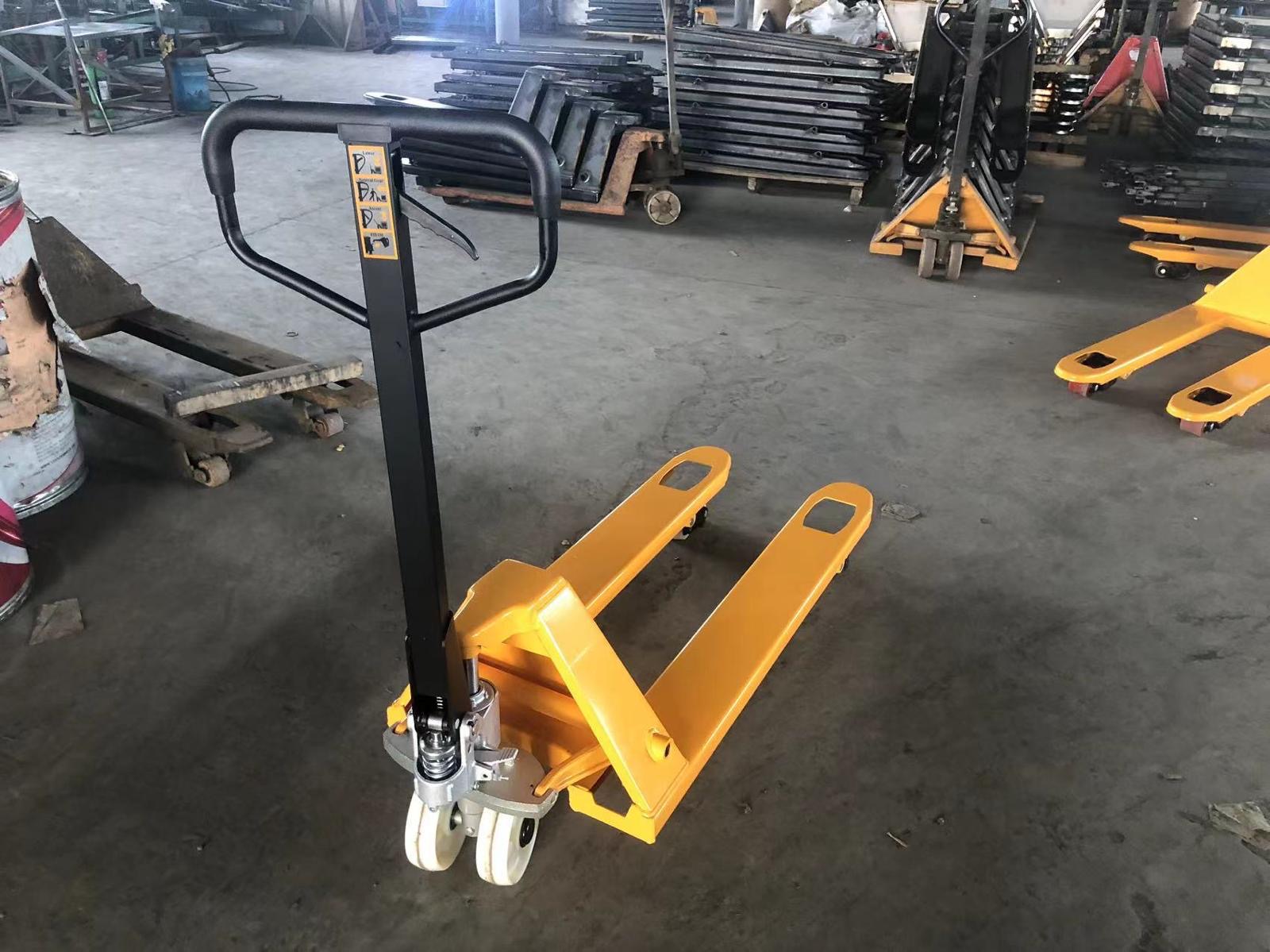 Transpallet manuale 2,5 T – Mono Rullo PU con ruota in gomma 1